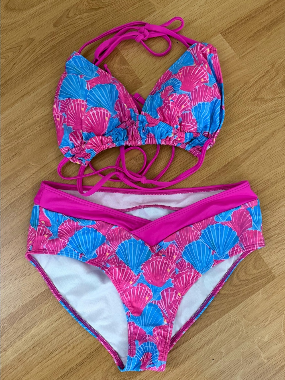 New Woman’s Pink & Blue Seashell Bikini Set